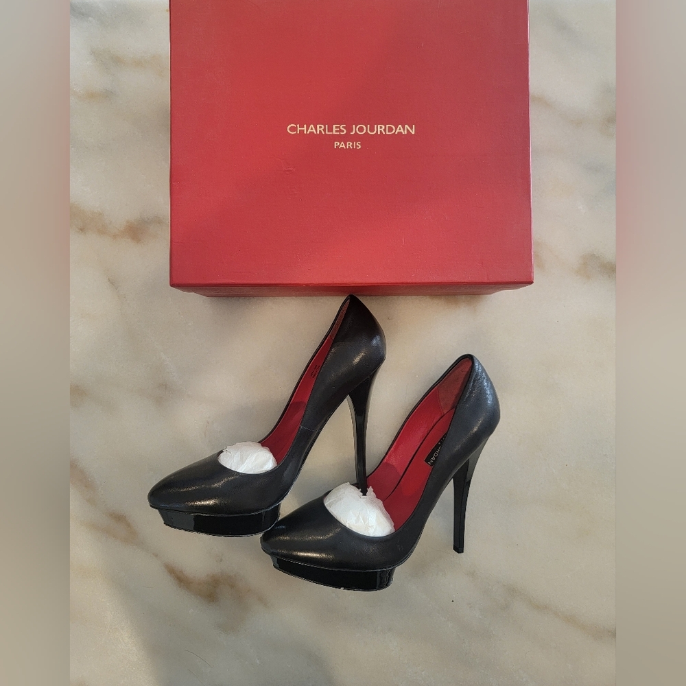 Charles Jourdan Black Heels